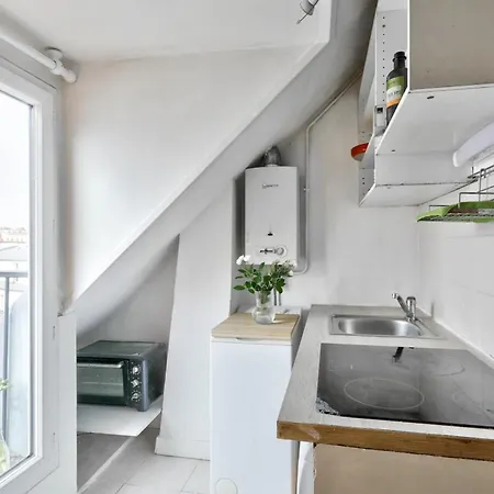 Appartamento Cosy Under The Roofs Of Parigi